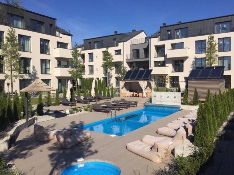 Super Mini Loft With Outdoor Pool. Apartment Palanga Bagian luar foto