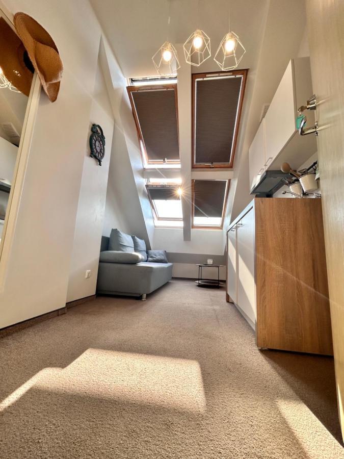 Super Mini Loft With Outdoor Pool. Apartment Palanga Bagian luar foto