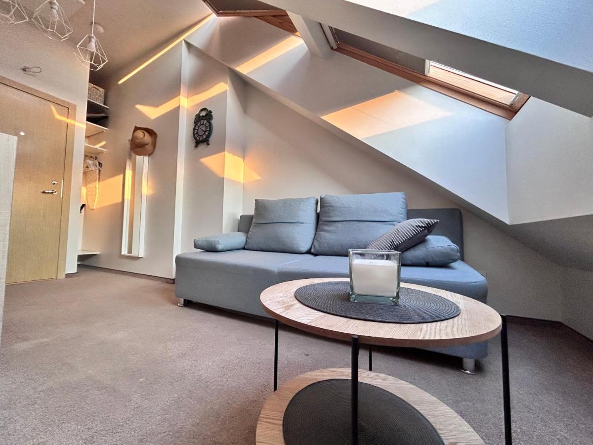 Super Mini Loft With Outdoor Pool. Apartment Palanga Bagian luar foto